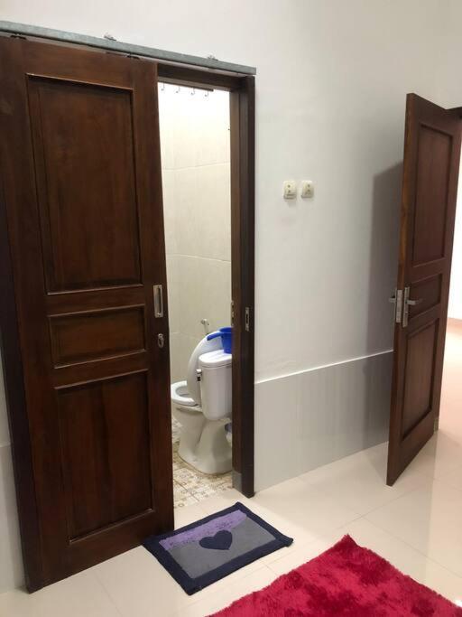 Richandy House - 3 Bedroom Full Ac & Hot Water Kejayan Exterior photo